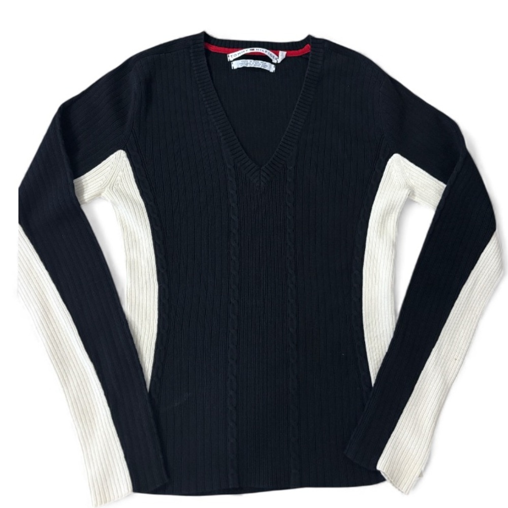 Tommy‎ Hilfiger V-Neck black and white, 90’s color-block sweater Size M